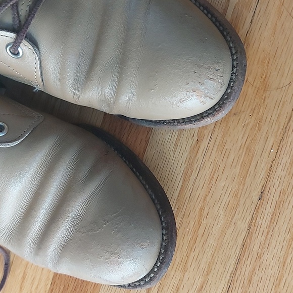 Justin Boots Tan Lace-Up Footwear - Picture 3 of 8